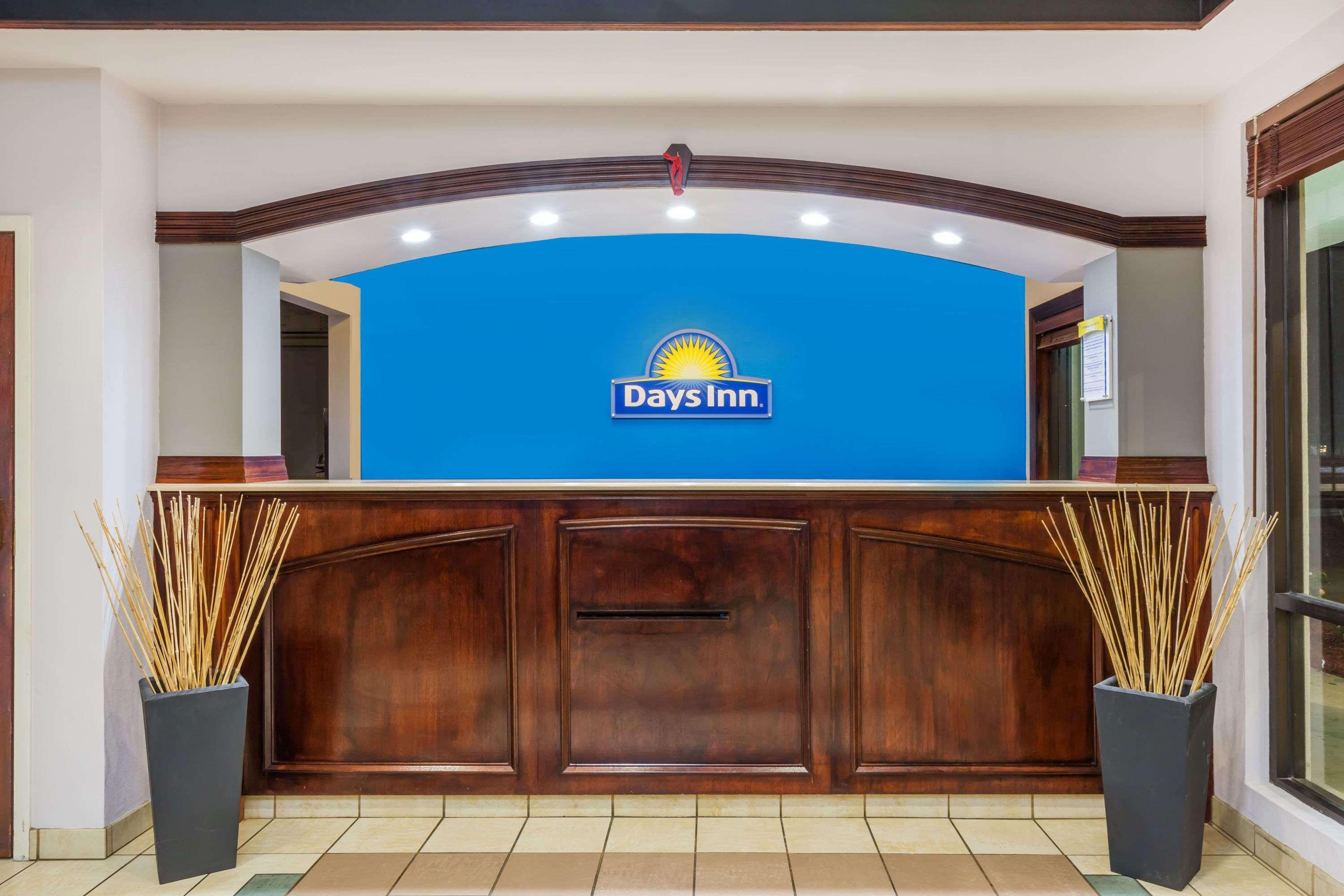 Days Inn By Wyndham Pearl/Jackson Airport Екстериор снимка